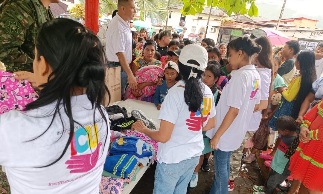 Más de 300 familias beneficiadas en la actividad nacional del Instituto de la Caridad Universal: entregan kits escolares, servicios de salud y apoyo comunitario